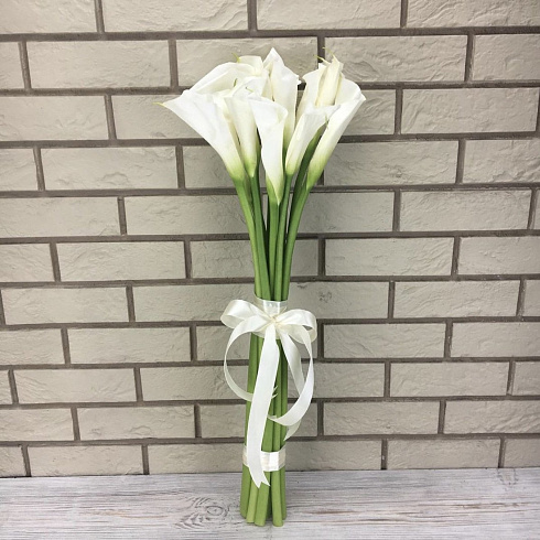 Белые Каллы