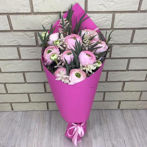 Букет из ранункулюсов