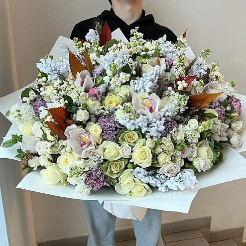 Розы, орхидеи, маттиолы и экзотика