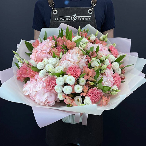 Хризантемы, гортензии, гвоздики