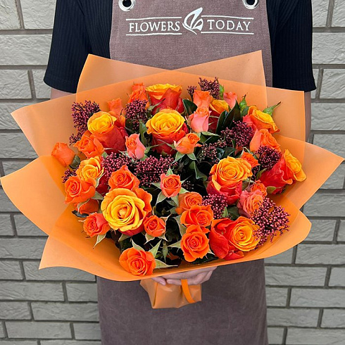 Оранжевые розы микс