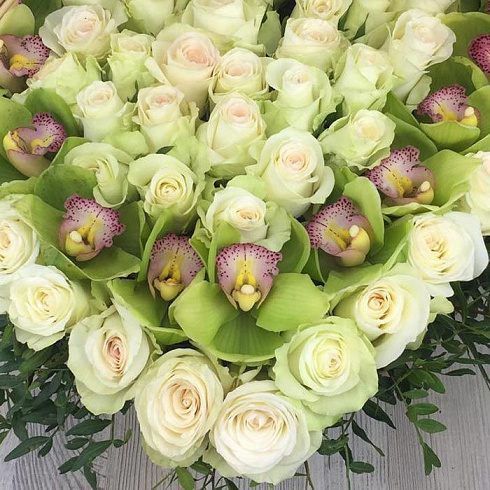 Сердце из цветов