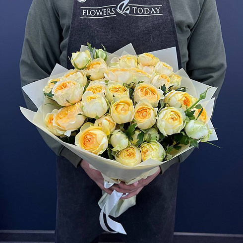 Пионовидные розы