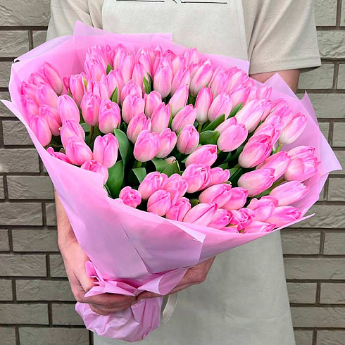 101 розовый тюльпан