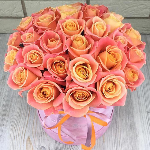 29 роз в бархатной коробке