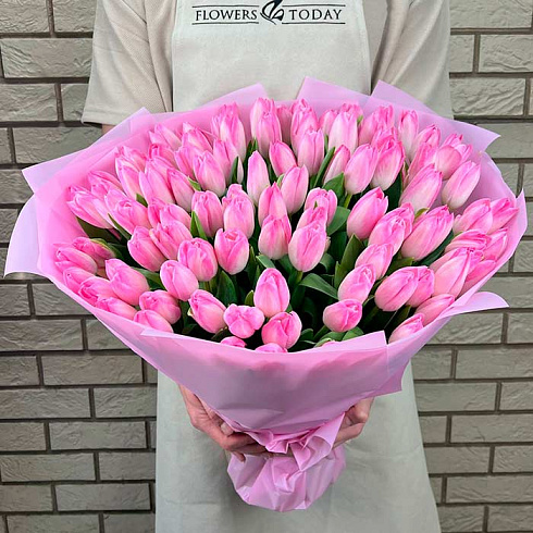 101 розовый тюльпан