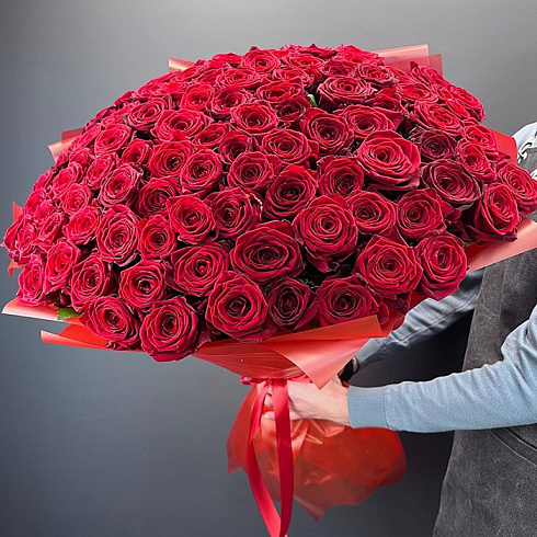 Букет из 101 розы