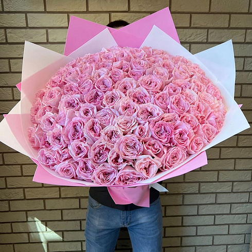 101 пионовидная роза