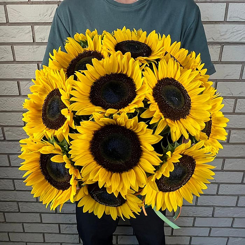 Подсолнухи в коробке