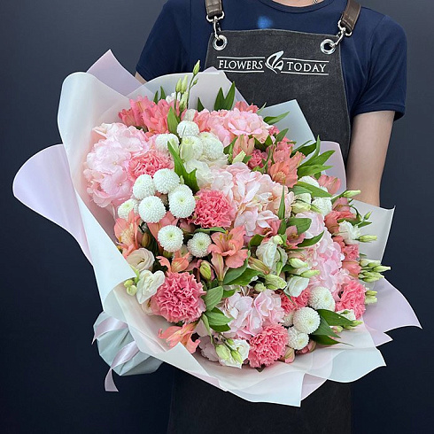 Хризантемы, гортензии, гвоздики